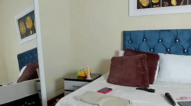 emagarcia online show from December 15, 1:54 pm