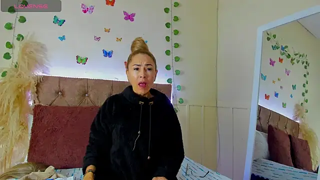 emagarcia online show from October 18, 12:39 pm