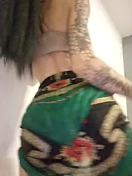 roxi katty online show from October 12, 6:12 am