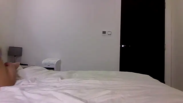 Snapshot of BritishJuicyAva chatting on February 11, 4:56 pm BritishJuicyAva online show from February 11, 4:56 pm