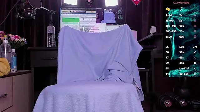 Raissa sky26 online show from February 13, 3:39 am