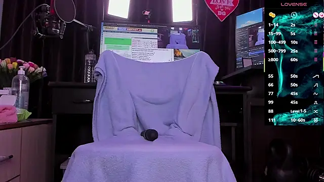 Raissa sky26 online show from February 27, 3:36 am