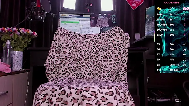 Raissa sky26 online show from March 16, 3:45 am