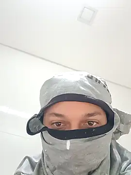 MorenoTatu online show from April 23, 3:47 pm