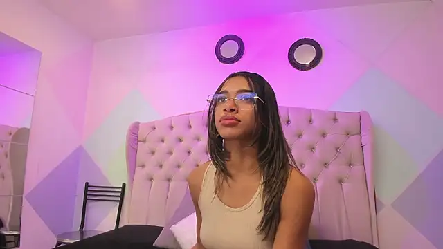 BritneyCollins online show from February 7, 11:58 am