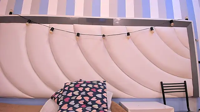 BritneyCollins online show from April 19, 4:28 pm