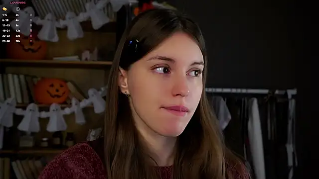 Snapshot of DarylBarks chatting on October 29, 1:08 am DarylBarks online show from October 29, 1:08 am