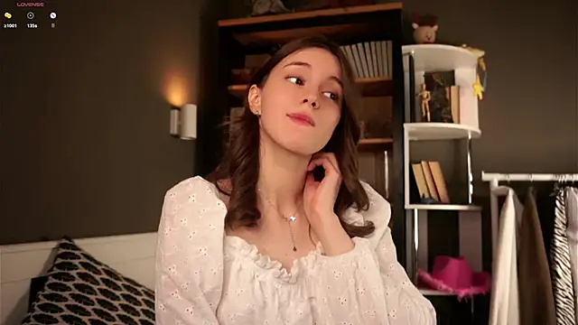 Snapshot of DarylBarks chatting on November 5, 1:16 am DarylBarks online show from November 5, 1:16 am