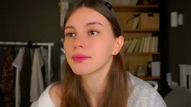 Snapshot of DarylBarks chatting on December 3, 1:13 am DarylBarks online show from December 3, 1:13 am