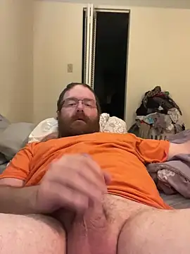 Snapshot of Country_Man87 chatting on September 15, 12:27 pm Country Man87 online show from September 15, 12:27 pm