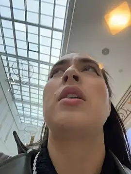 Holly Play online show from October 10, 10:14 am