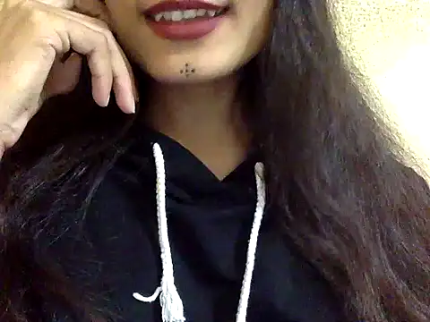 krati74 online show from February 6, 1:43 pm