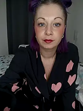 Chaudesquirt online show from March 20, 3:14 pm