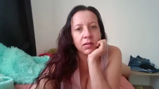 Snapshot of milfevha chatting on December 14, 11:59 am milfevha online show from December 14, 11:59 am