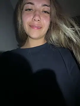 Iris lee online show from March 7, 2:04 am