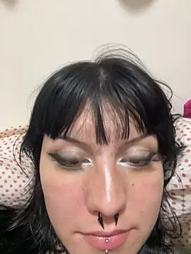 Snapshot of belletotosa chatting on February 23, 6:39 am belletotosa online show from February 23, 6:39 am