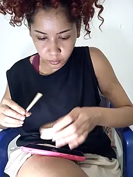 Snapshot of Caccau_scorpion chatting on January 8, 4:02 am Caccau scorpion online show from January 8, 4:02 am