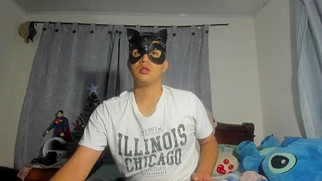 Chris Maddox online show from December 25, 12:48 am