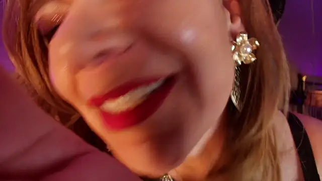 MelaniaKnauss online show from April 21, 9:28 pm