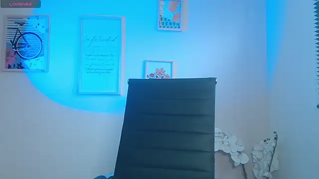 lucy diiaz online show from February 13, 2:09 pm