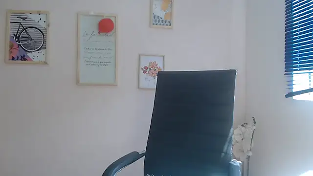 lucy diiaz online show from March 3, 6:44 pm