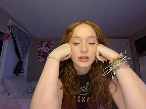 Snapshot of gingerbabe18 chatting on January 29, 8:18 am gingerbabe18 online show from January 29, 8:18 am