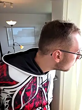 tipico0799 online show from April 3, 10:35 am