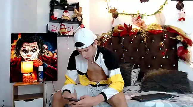 flowers18 online show from December 26, 9:26 pm