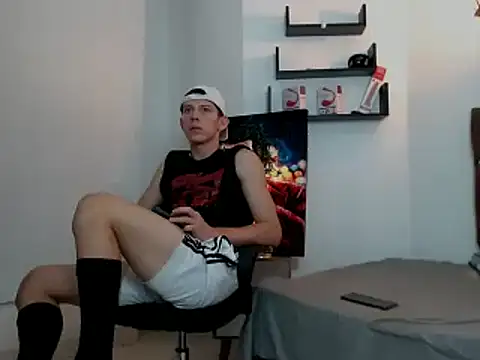 flowers18 online show from January 25, 12:27 am