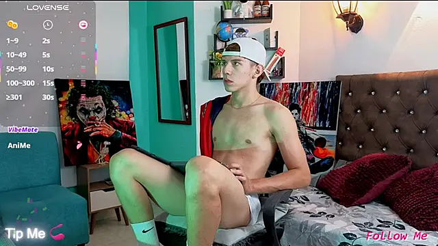 flowers18 online show from November 11, 10:54 pm