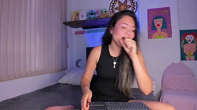 Snapshot of azumi_cutiepie_ chatting on February 27, 5:15 pm azumi cutiepie online show from February 27, 5:15 pm