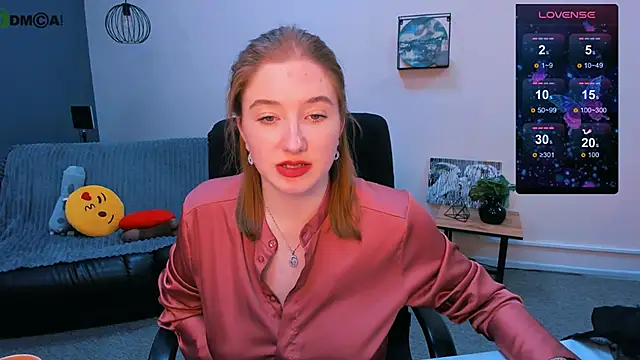 Snapshot of daisy_candy chatting on December 24, 1:49 am daisy candy online show from December 24, 1:49 am