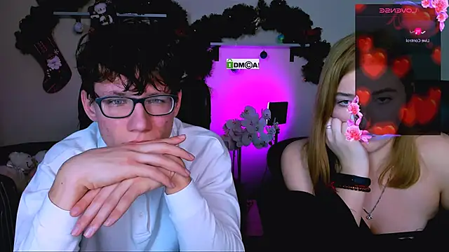 Snapshot of daisy_candy chatting on January 10, 8:37 pm daisy candy online show from January 10, 8:37 pm