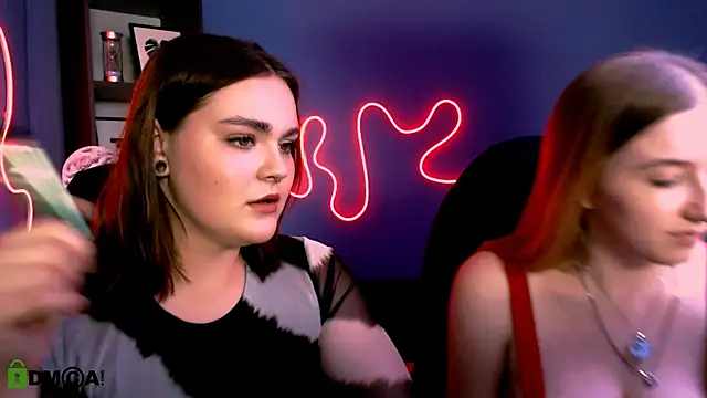 Snapshot of daisy_candy chatting on September 25, 8:01 pm daisy candy online show from September 25, 8:01 pm