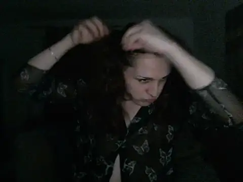 Snapshot of ludovika09 chatting on May 24, 10:59 pm ludovika09 online show from May 24, 10:59 pm
