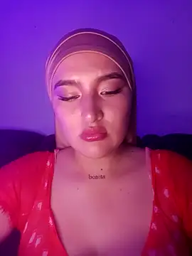 Celeste camila18 online show from April 10, 5:34 am