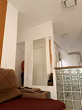 Snapshot of Guihenrick chatting on March 4, 7:42 pm Guihenrick online show from March 4, 7:42 pm