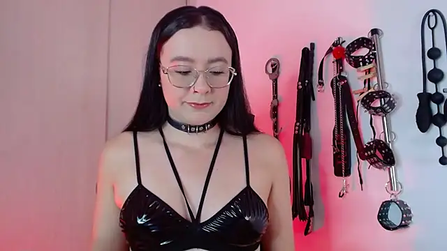 Snapshot of Alisson_Beckett chatting on October 8, 5:21 pm Alisson Beckett online show from October 8, 5:21 pm