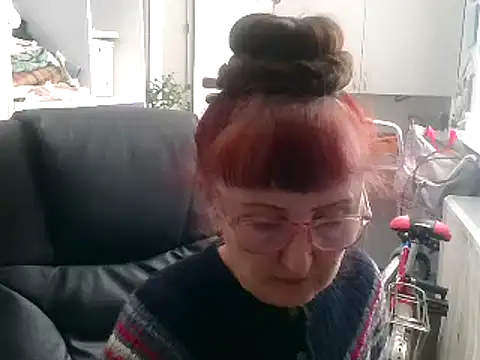 TanyaSweet634 online show from March 22, 7:47 am