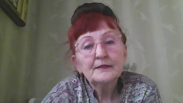 Snapshot of TanyaSweet634 chatting on May 8, 5:46 am TanyaSweet634 online show from May 8, 5:46 am