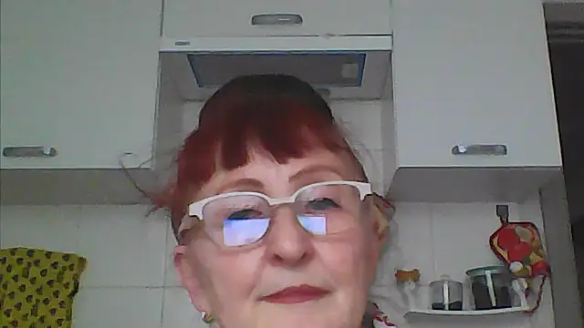 Snapshot of TanyaSweet634 chatting on May 11, 4:51 am TanyaSweet634 online show from May 11, 4:51 am