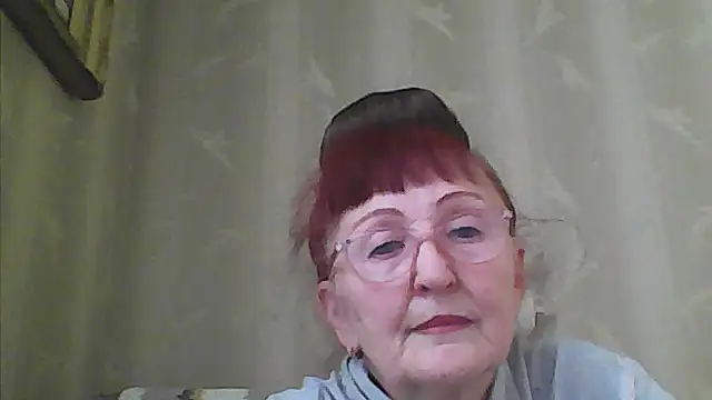 Snapshot of TanyaSweet634 chatting on May 24, 5:45 am TanyaSweet634 online show from May 24, 5:45 am