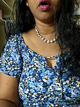Snapshot of Bangarupapa chatting on May 14, 12:06 am Bangarupapa online show from May 14, 12:06 am