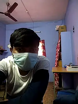 Tamilandteluguboy14 online show from December 5, 10:24 am