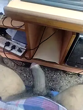 Tamilandteluguboy14 online show from February 16, 9:38 am