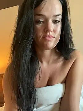 English-Chloe96 online show from February 23, 10:06 am