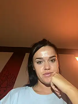 English-Chloe96 online show from March 3, 1:20 pm