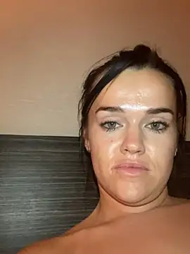 English-Chloe96 online show from March 4, 4:38 am