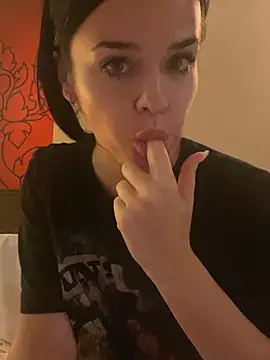 English-Chloe96 online show from March 4, 12:55 pm