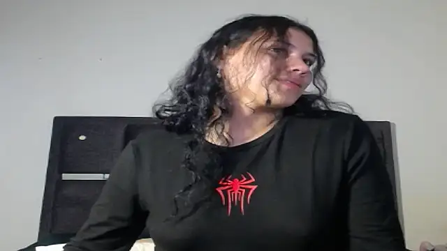 Snapshot of realshy-Stepsis chatting on June 19, 1:15 pm realshy-Stepsis online show from June 19, 1:15 pm